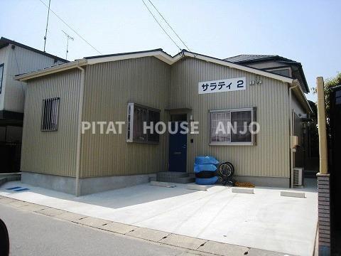 サラティ2（101） 駐車場