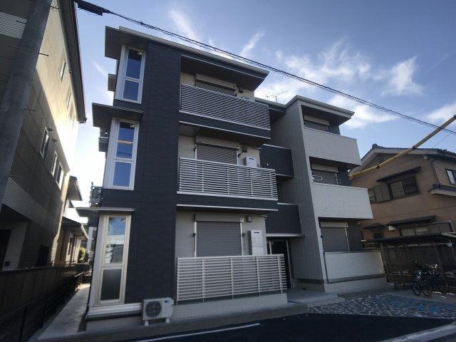 ルミエール・ドゥ・ソレイユ（102） 外観