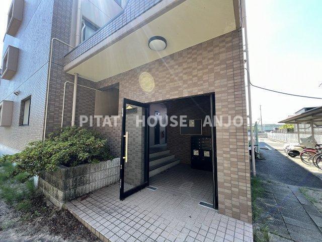 信和キャッスル（305） エントランス