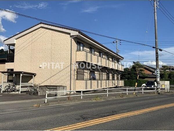 ラーナ（105） 外観