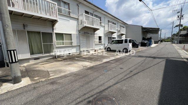 サンハイツ（202） 駐車場