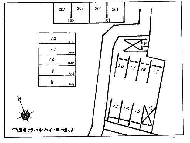 ラ・メルヴェイユ（202） 駐車場