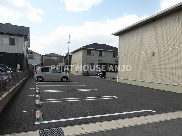セジュール桜井　Ｂ（101） 駐車場