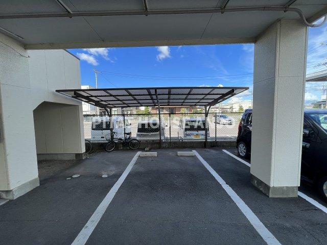 キャッスルハイツ西尾（1-A） 駐車場