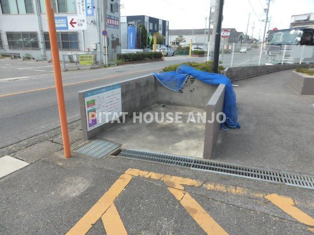 クレールナガタ（304） 駐車場