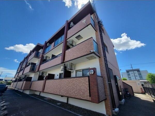 S&F Mansion（102） 外観