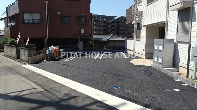 ブリーゼⅣ（101） 駐車場