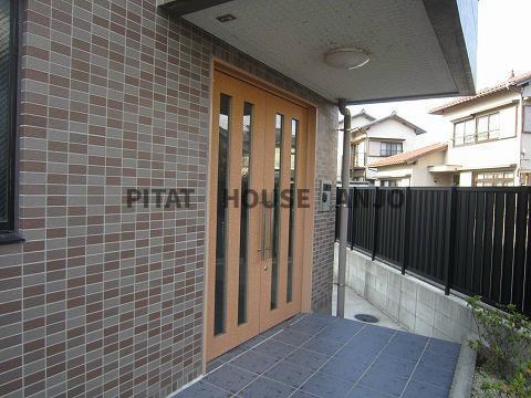 Sky　Court　Premier（101） エントランス