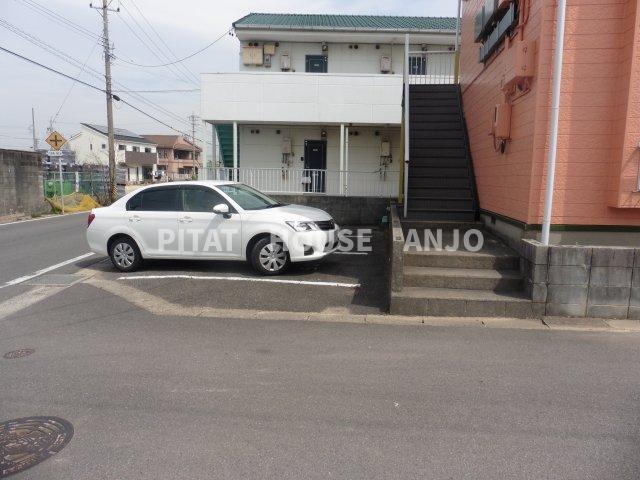 サンハイツ杉浦Ⅱ(V)（201） 駐車場