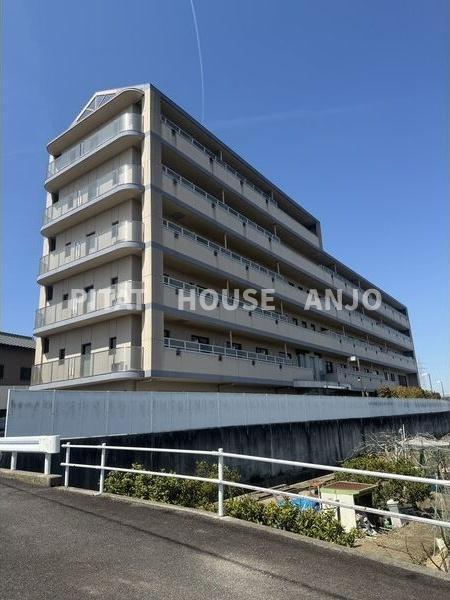 三河八橋駅より徒歩10分 築34年9ヶ月 6階建の賃貸物件