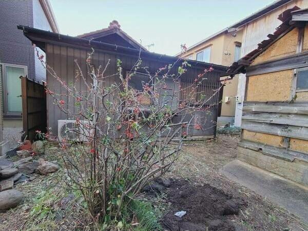 知立駅より徒歩9分 築76年9ヶ月 1階建の賃貸物件