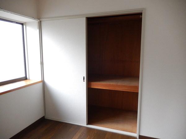 広島市佐伯区三宅テラスハウス 収納