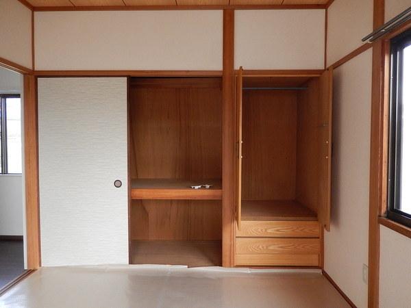 広島市佐伯区三宅テラスハウス 収納