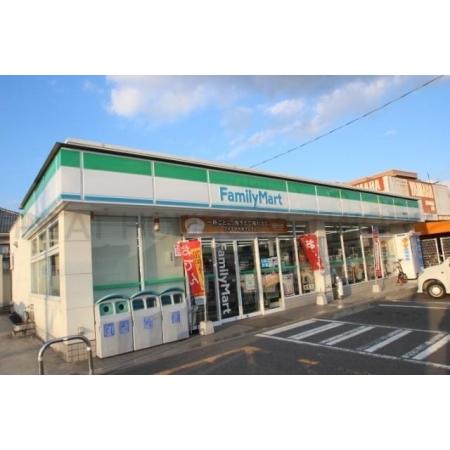 オリーブガーデン 周辺環境写真3 ファミリーマート啓文社廿日市店：460m