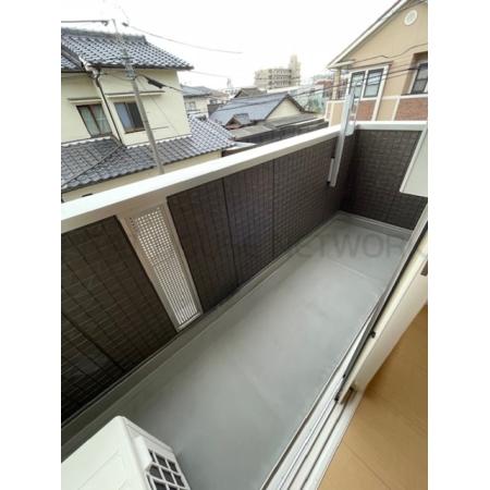 ボヌールＫ 部屋写真15 バルコニー