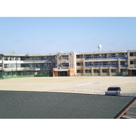 グリーンシティ串戸 周辺環境写真3 廿日市市立七尾中学校：643m