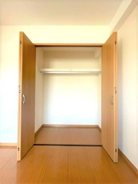 ＲＯＯＭ　ＢＯＷＷＯＷ（103） 部屋画像