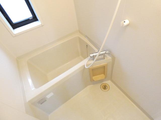 サニーハイツ　Ｃ棟（201） バス／シャワー