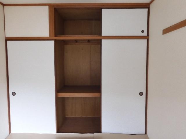 上河内タウンハウス（202） 収納