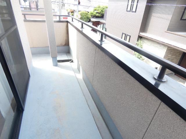 楽々園3丁目貸家 バルコニー