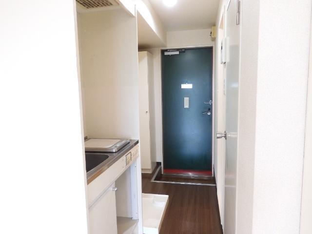 グリューネＢ棟（103） 玄関