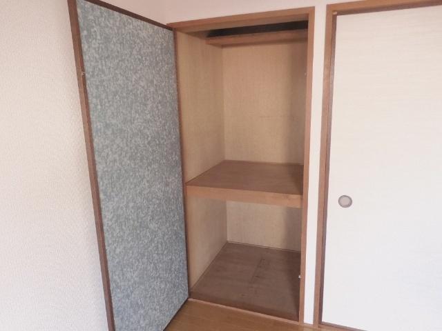 Ｃ＆Ｃ三宅（103） 収納