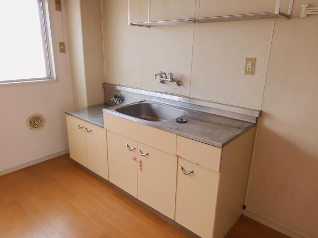 サコマンション（201） 部屋画像