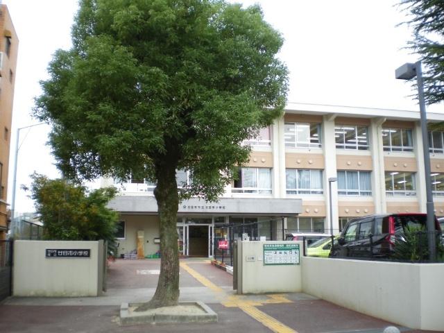 廿日市市立廿日市小学校：1155m