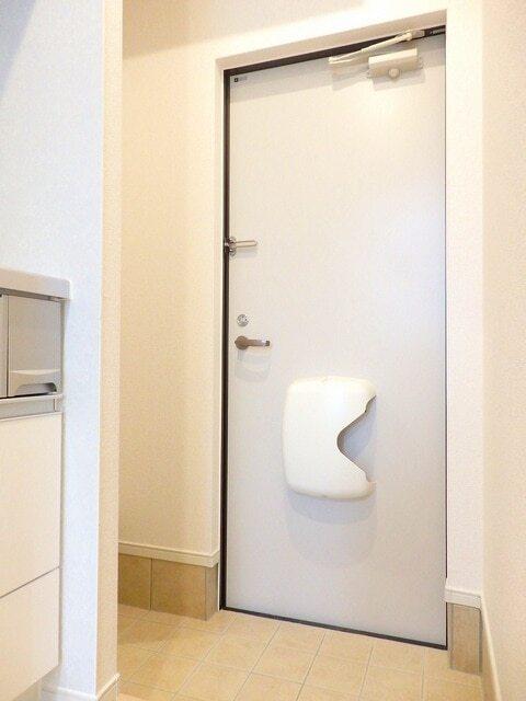 クオーレ　コイン通り（102） 玄関