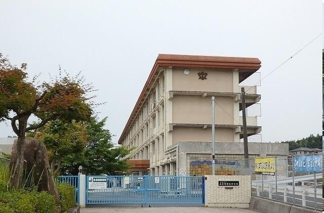 広島市立五日市観音中学校：800m