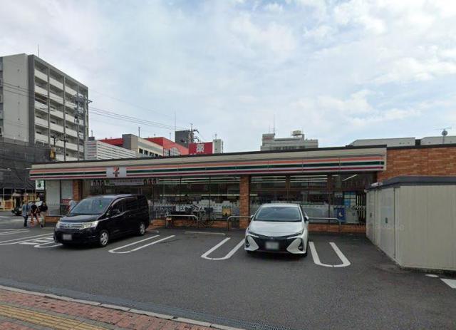 セブンイレブン広島五日市中央1丁目店：165m