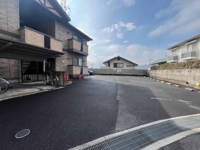 サンフィールド（202） 駐車場
