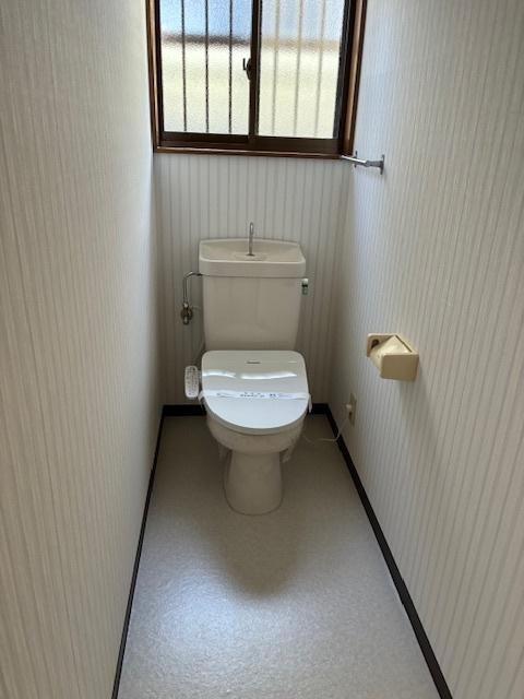 藤の木3丁目中古戸建 トイレ