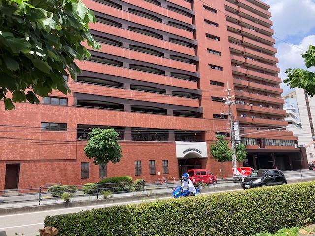 シャンボール広交 外観