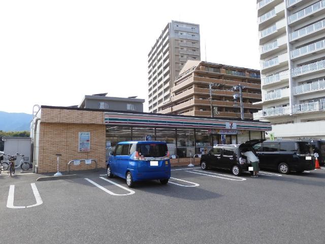 コンビニ