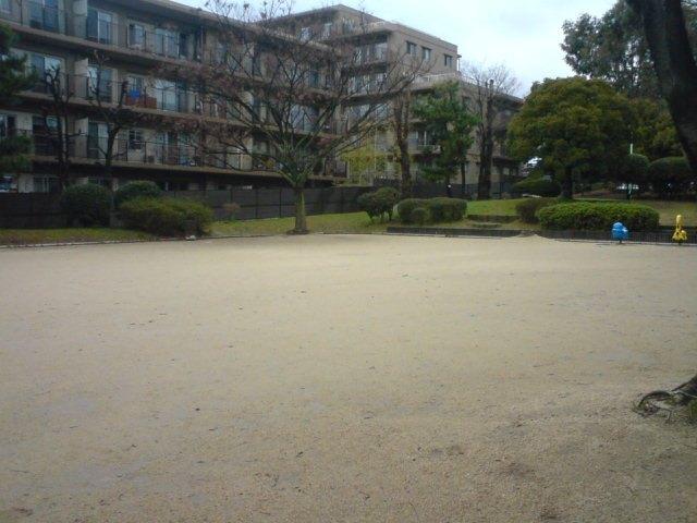 もものき公園