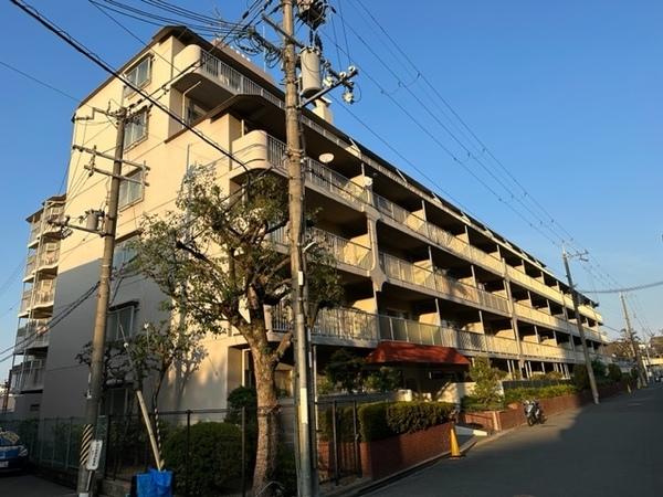 千里山東スカイハイツ 外観