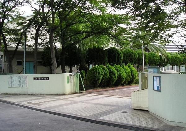 中学校