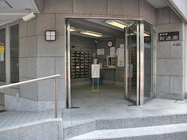 メゾン阿波座 エントランス