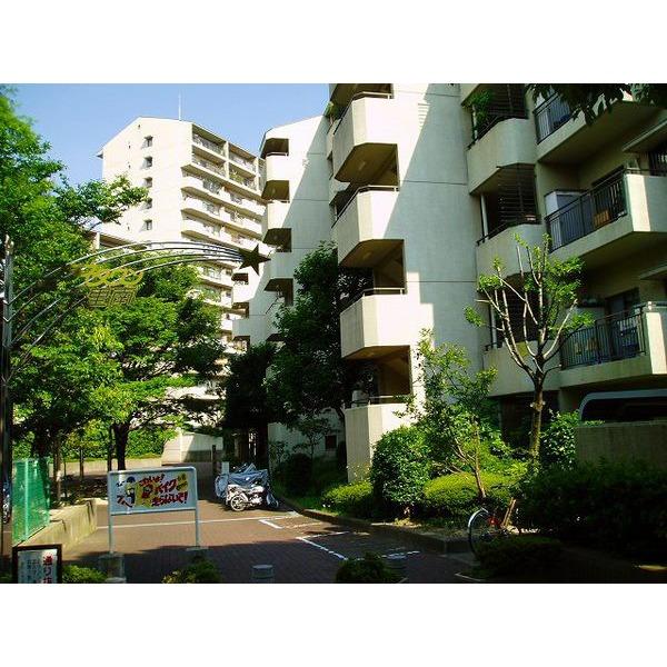 星和プラネタウン千里南第１期Ｃ棟（射手座のまち） 外観
