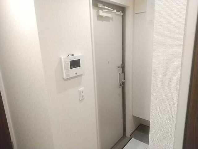 ハーベスト七番館（301） 玄関