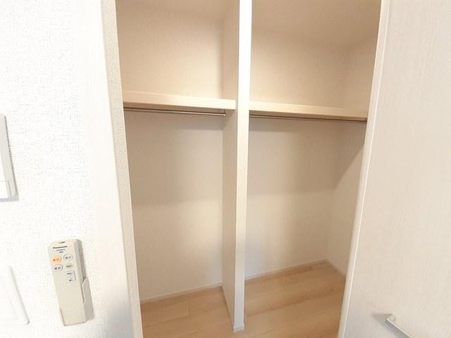 エリタージュ生田（202） 収納