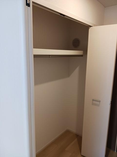 ブレーメンハウス（104） 収納