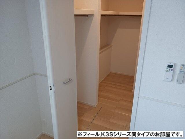 ボンズコート（102） 収納