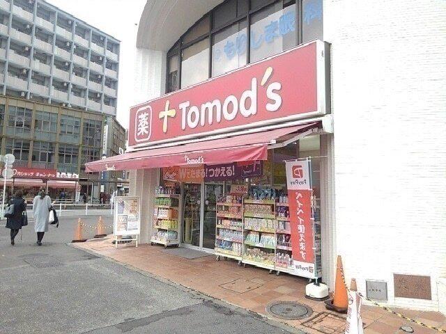 トモズ：1100m