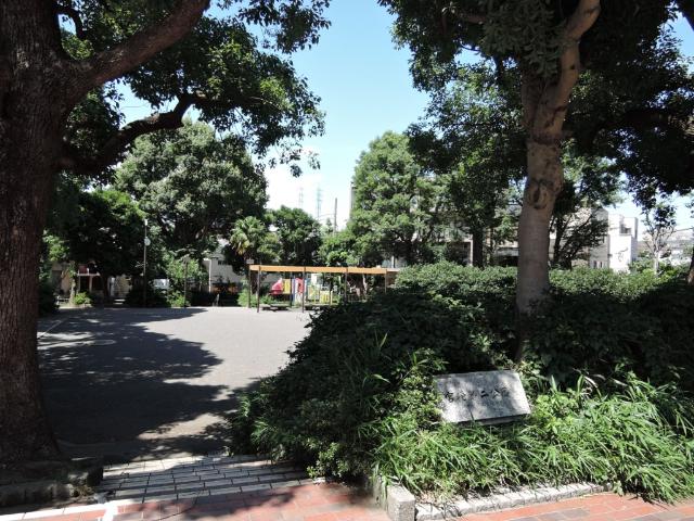 宮崎第二公園：233m