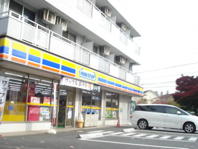 ミニストップ川崎平店：389m