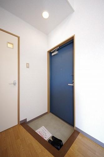 プラムハイツ（310） 玄関