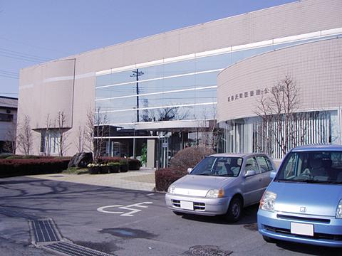 高根沢町図書館：1063m