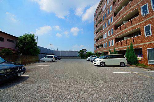 パピーガーデン（102） 駐車場